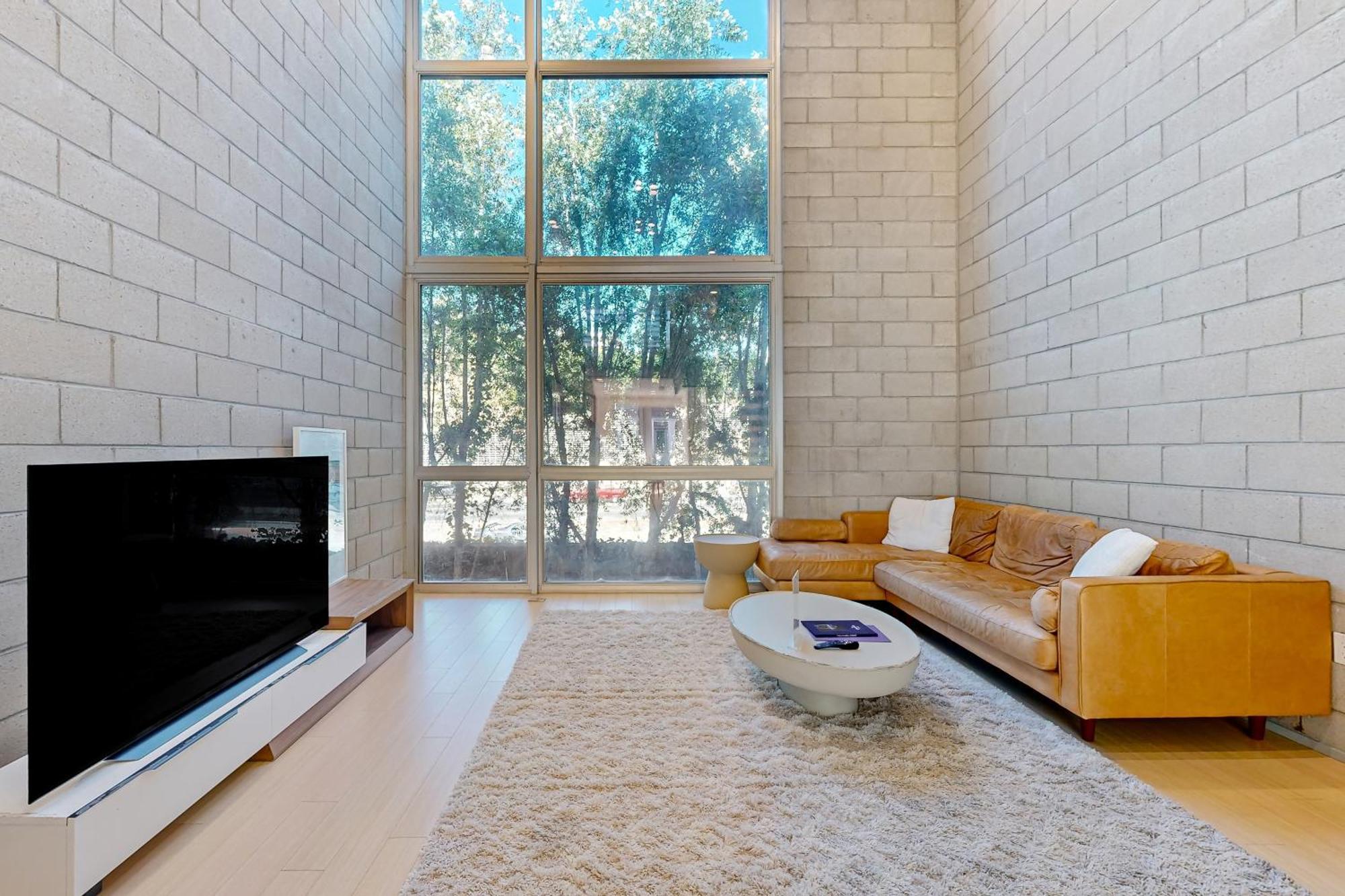 Modern Loft-Style Townhouse In Los Angeles Extérieur photo